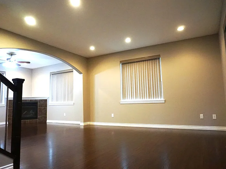 521 Harman Way — Photo 5