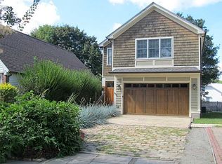 196 Enfield Ave, PROVIDENCE, RI 02908