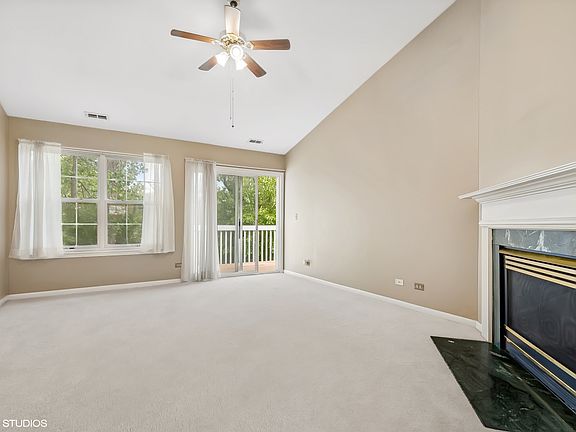3rd image of 1425 Auburn Ln