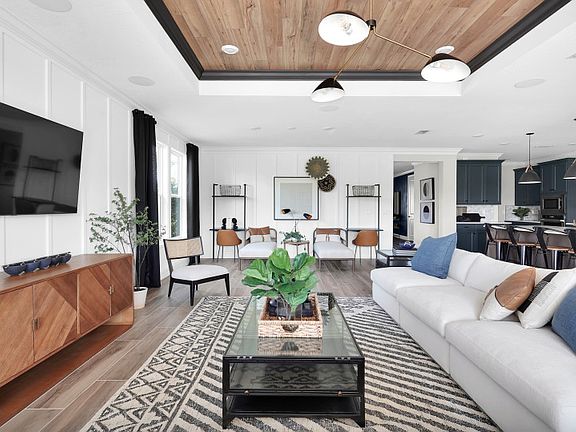 Renown Gathering Room