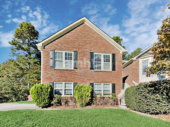 2044 Lakeland Dr