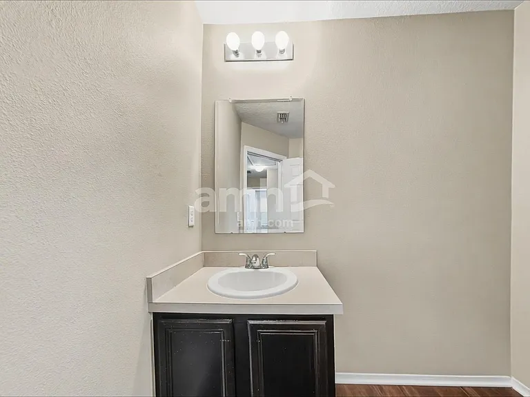 18934 Randall Pl — Photo 14