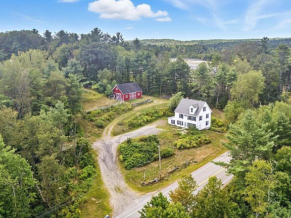 2nd image of 495 Winchendon Road