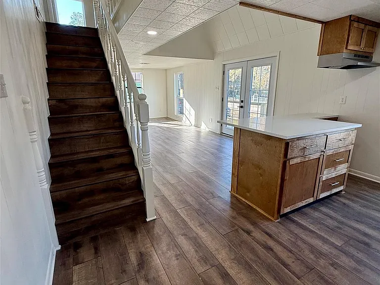 457 Impala Dr — Photo 11