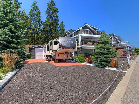 2nd image of 6948 Terazona Dr #406