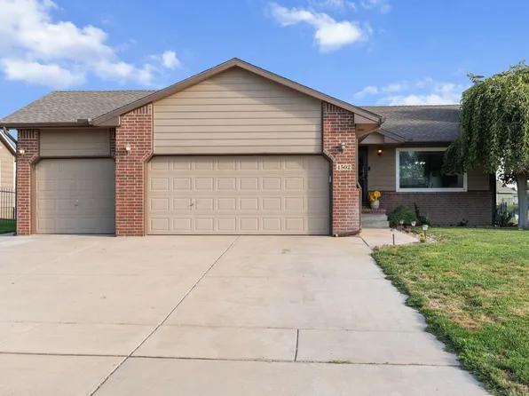 1502 E Summerwood St, Goddard, KS 67052