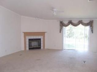 3301 Copper Hill Dr, Guthrie, OK 73044