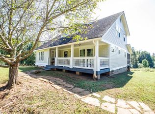 896 Davis Rd, Carrollton, GA 30116