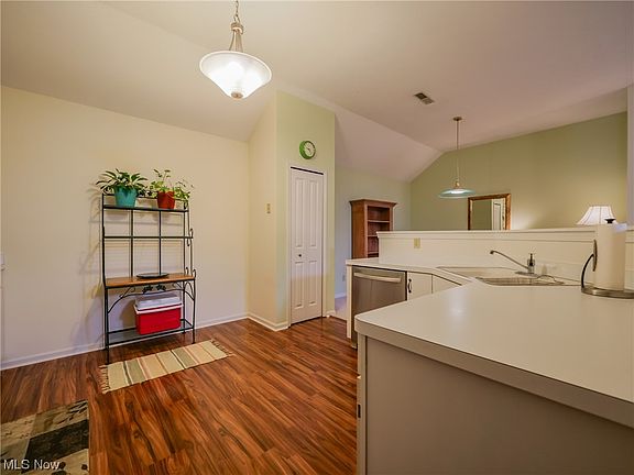 3rd image of 23442 Grist Mill Ct