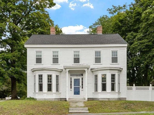 727 Andover St, Lowell, MA 01852