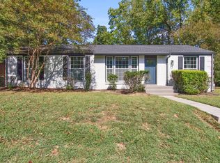 608 Hogan Rd, Nashville, TN 37220