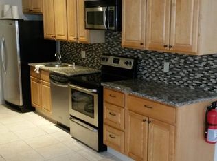 300 W Apsley St, Philadelphia, PA 19144