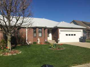 1150 Charles Lee Ct, Greenwood, IN 46143