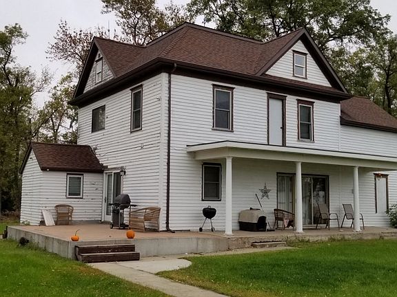 3rd image of 3726 230th Ave