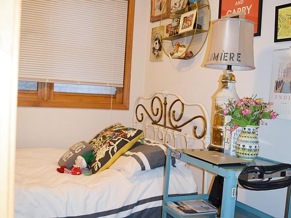 3rd image of 1446 W Chicago Ave APT 3E