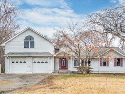 31 Woodland Pl, Pompton Plains, NJ, 07444