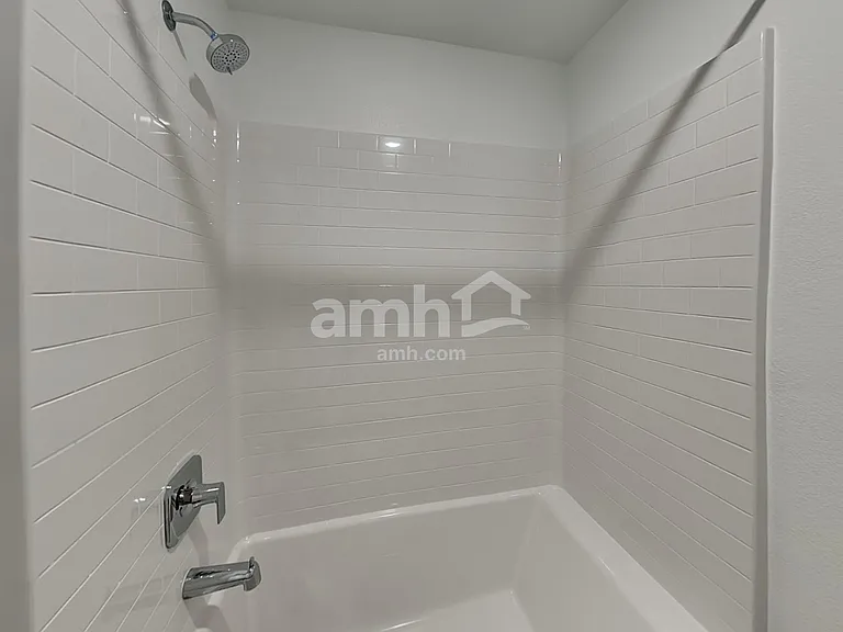 8141 Braavos Peninsula Ave — Photo 19
