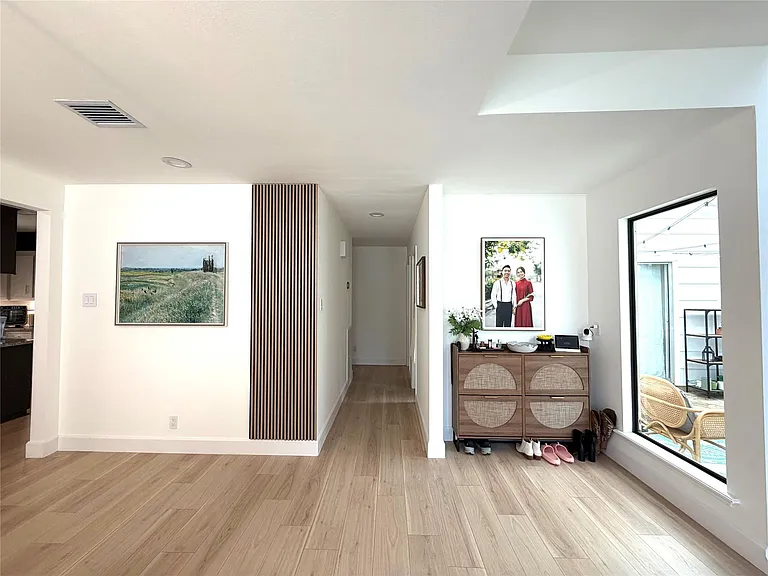 13914 Swiss Hill Dr — Photo 5