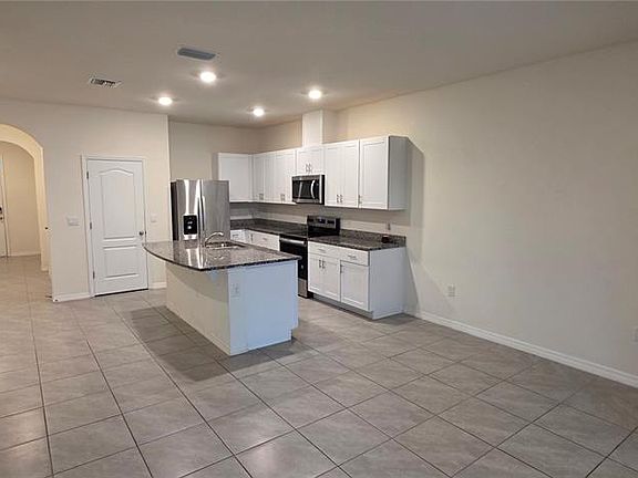 5th image of 1410 Isleta Loop