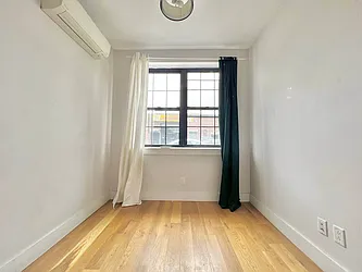 Rented by Doorway NYC, LLC