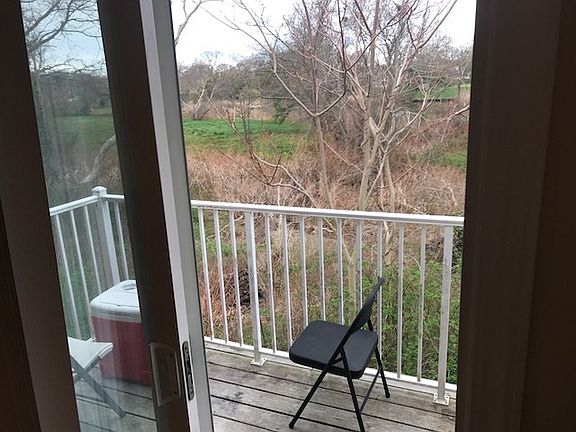 5th image of 250 River Ave APT 161