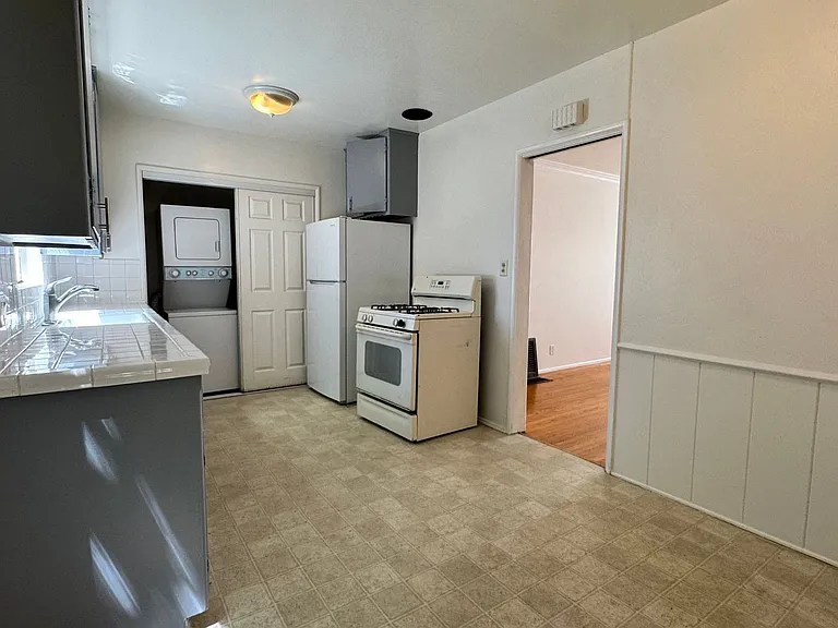 Prospect — Photo 16