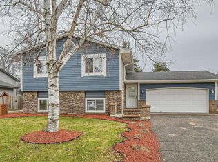 6117 114th Ave N, Champlin, MN 55316