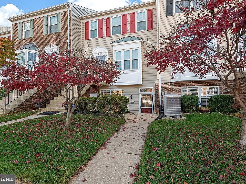 1st image of 2433 Wentworth Dr #2433