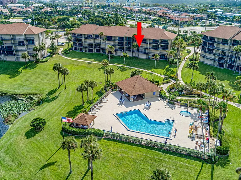501 S Seas Dr #202 — Photo 32
