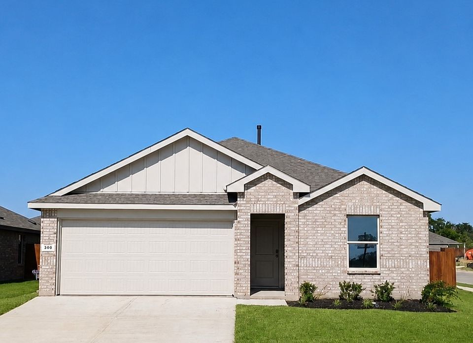 1st image of 300 Trail Ct