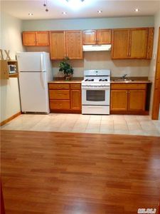 5811 60th Pl, Flushing, NY, 11378