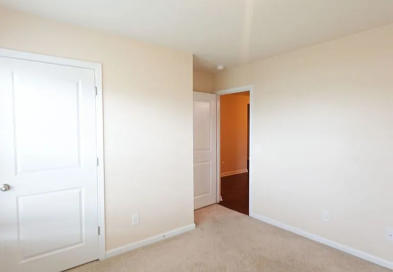 44 Hawkhorn Ct — Photo 7
