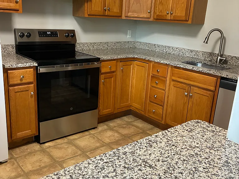 178 Elephant Rd — Photo 7