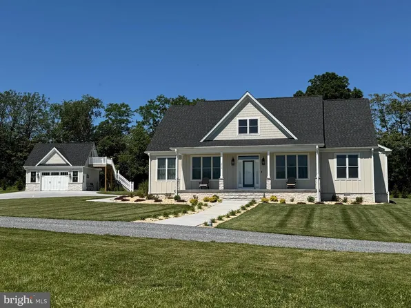 215 Forrest Dr, Luray, VA 22835