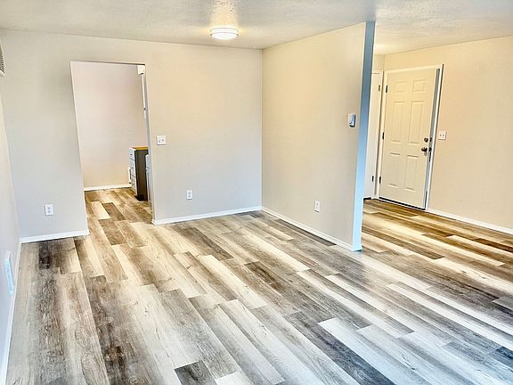 2nd image of 225 E Westview Ave Unit 3
