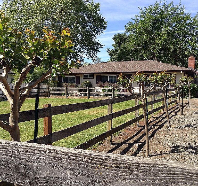 View down driveway