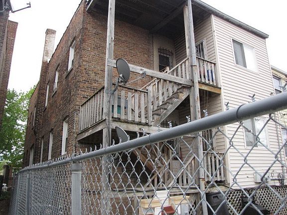4th image of 8018 S Justine St