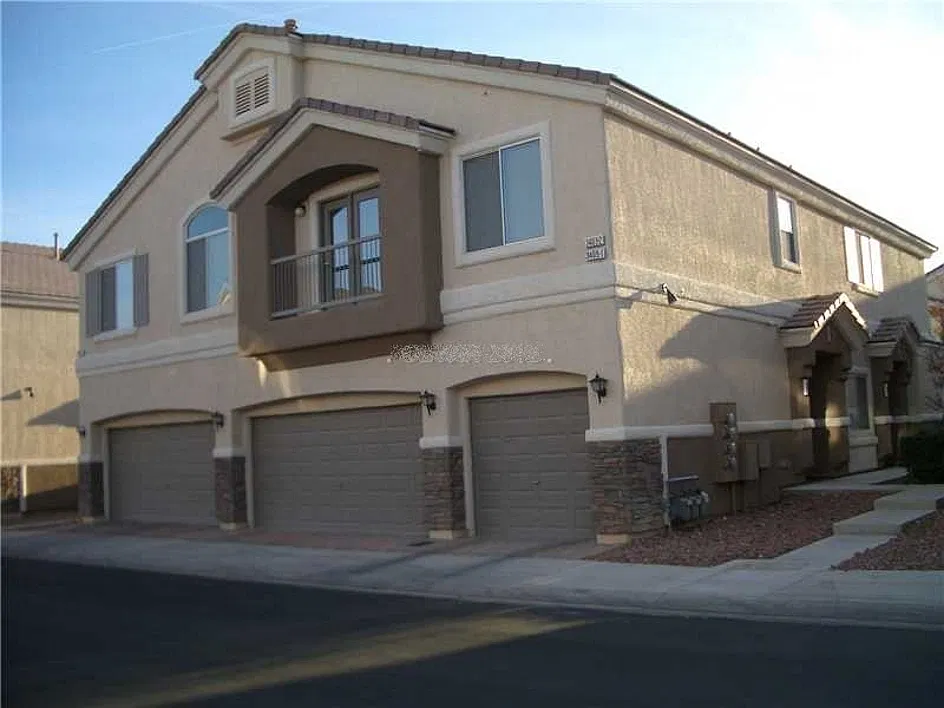 2 bed/2 bath condo in Aliante — Photo 1