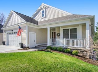 16586 Villa Parkway Dr #17, Spring Lake, MI 49456