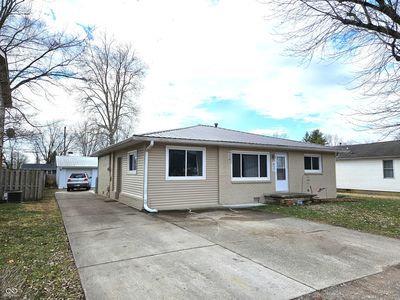 637 9th St, Shelbyville, IN, 46176
