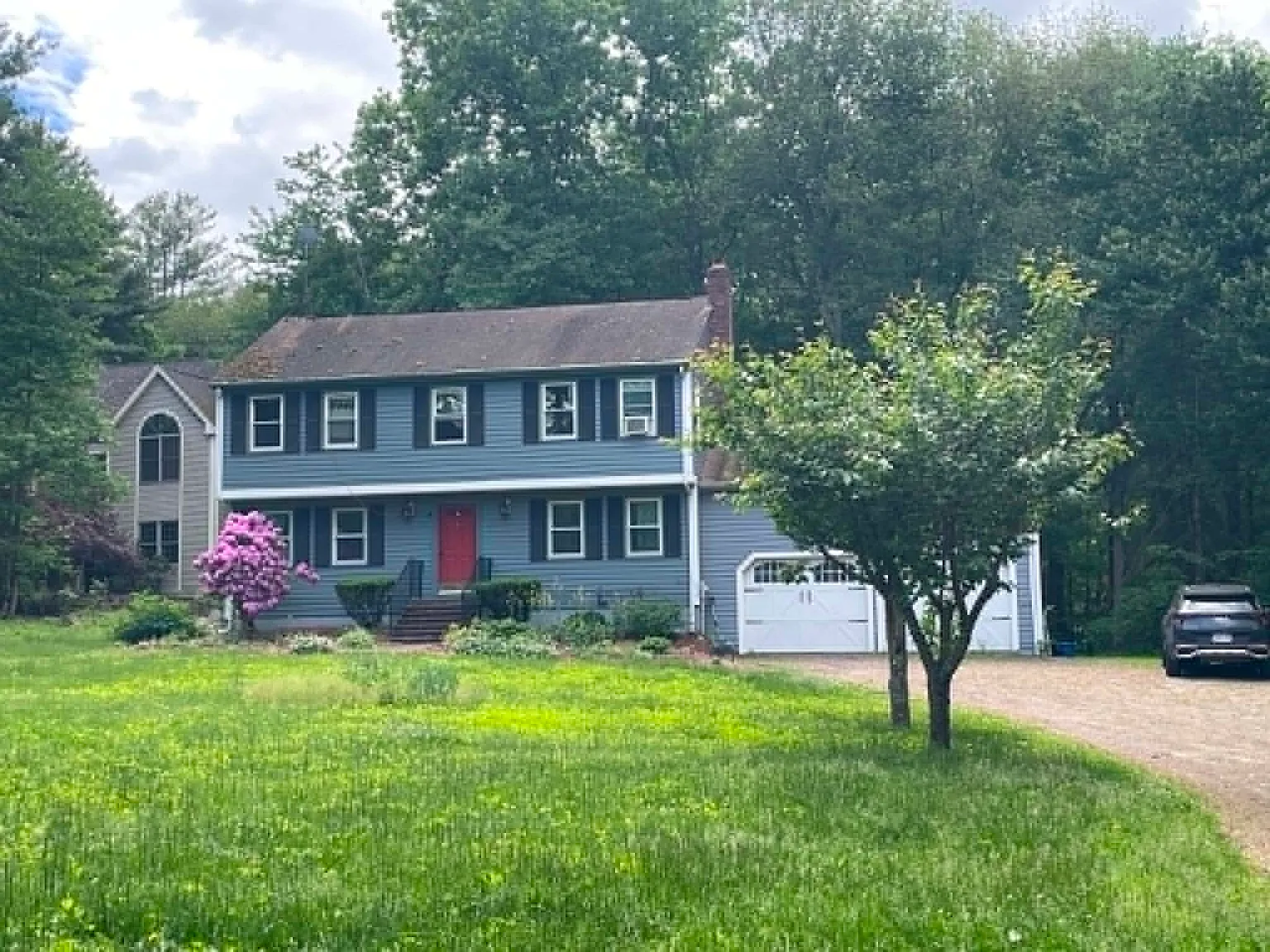 4 bed, 2.5 bath, 1944 sqft, $3,500 — Photo 2