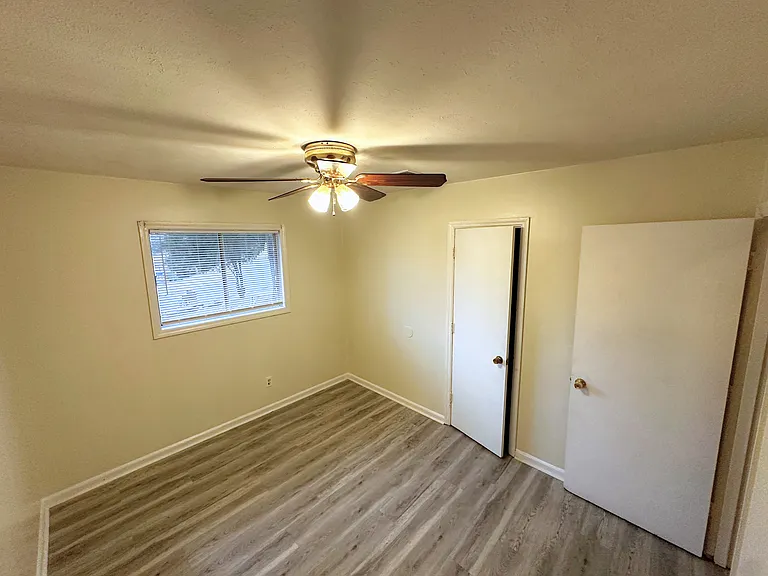 4965 Bonnybrook Ct — Photo 9