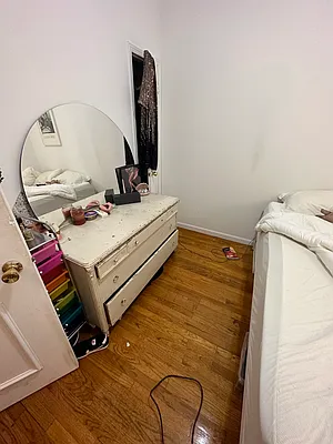 Rented by J Misrahi Realty Corp | media 29