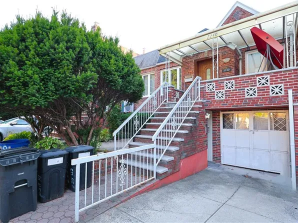 2240 East 26th Street image 2 of 20