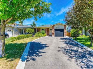 547 Conway Ct, Milton, ON L9T4B8