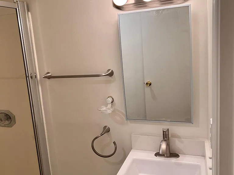 342 Skyline Dr — Photo 6