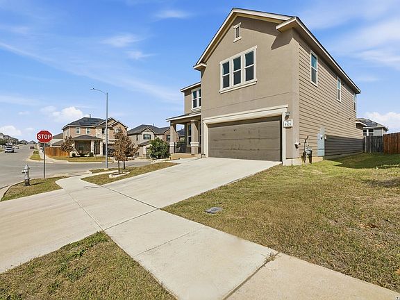 3rd image of 9305 Devils River