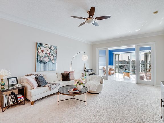 3rd image of 9 Harbour Isle Dr E Unit Penthouse 06