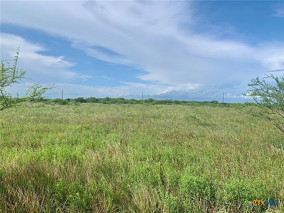 4th image of 483 Shin Oak Rd