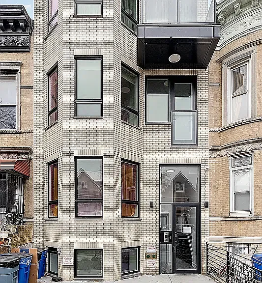 882 New York Ave #3F — Photo 6